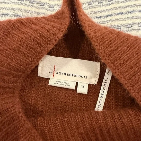 Anthropologie cashmere Sweater - Picture 3 of 4